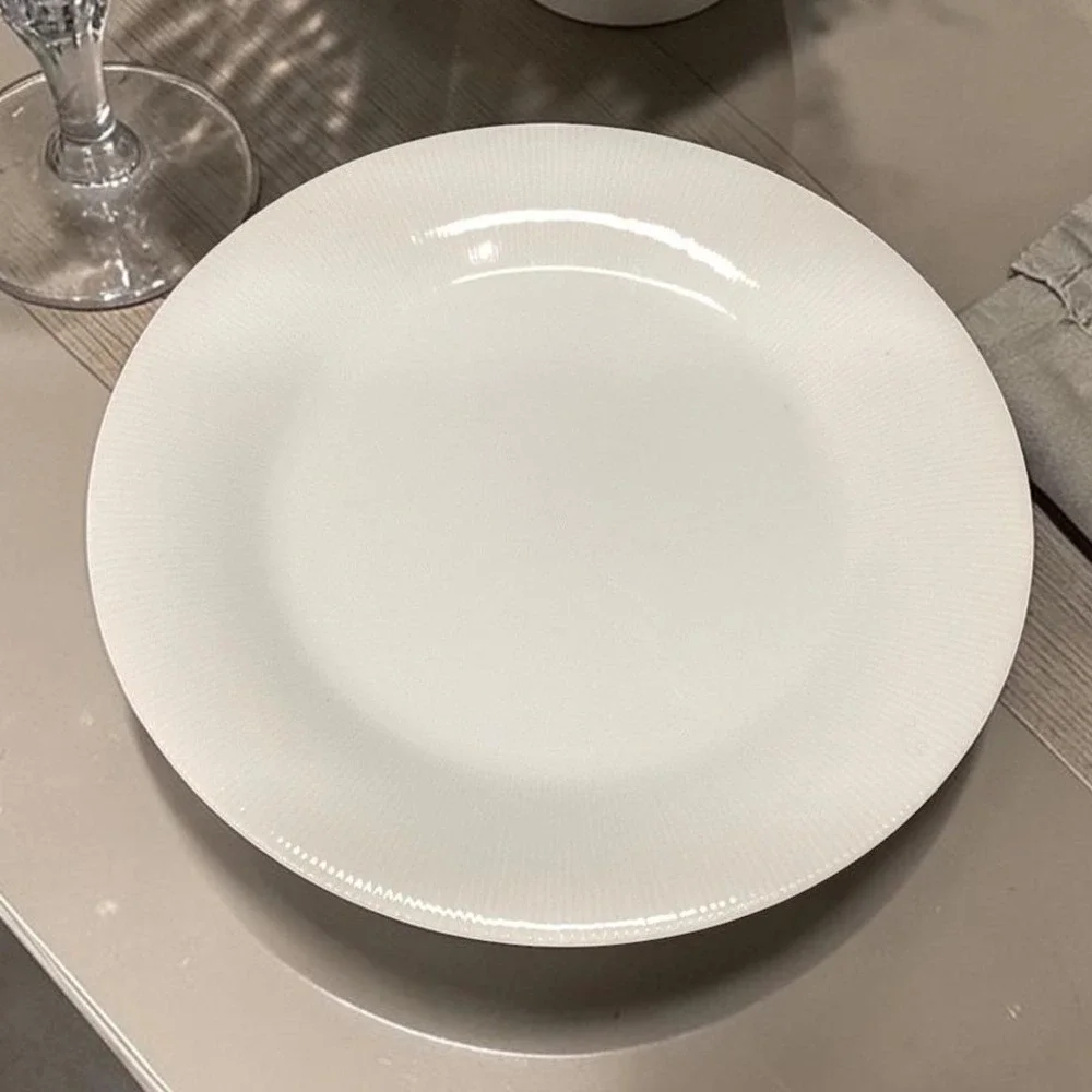 Ascot Japan White Porcelain‎ Dinner Plate, Vintage Ribbed Fine China Dinnerware